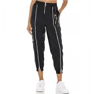 Nike Sportswear Icon Clash Woven Pants, Size L, Color Black/Silver